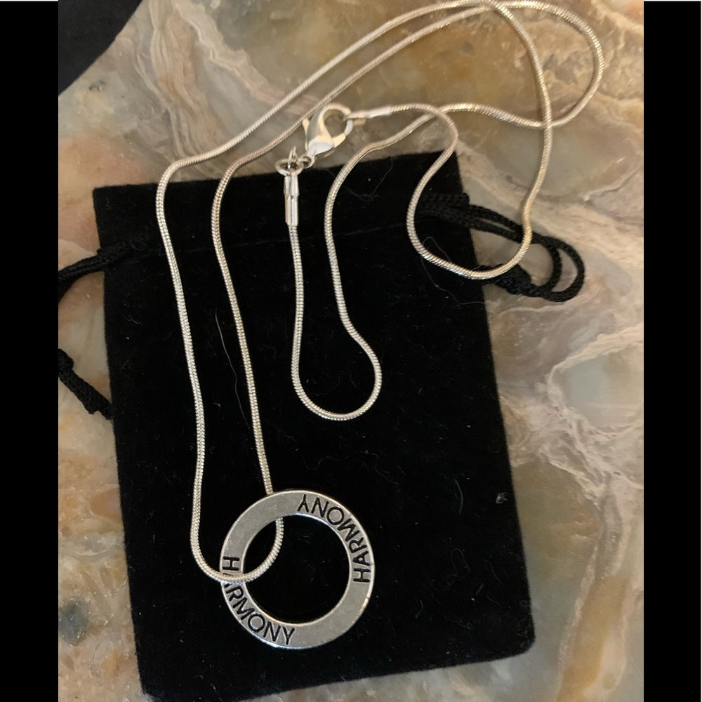 2/$60🍀 New HARMONY Circle Pendant Necklace